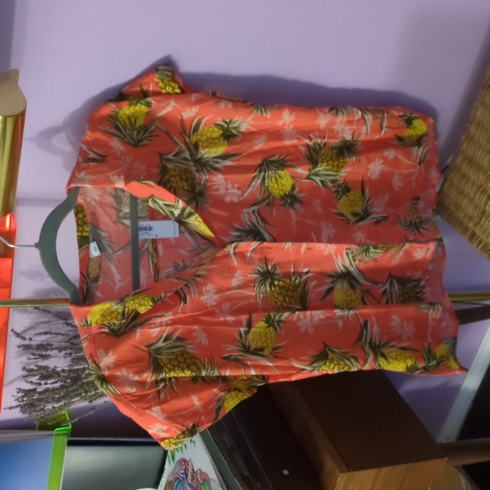 Hawaiian shirt
